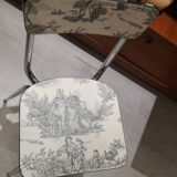 Formica chair in Jouy canvas mode