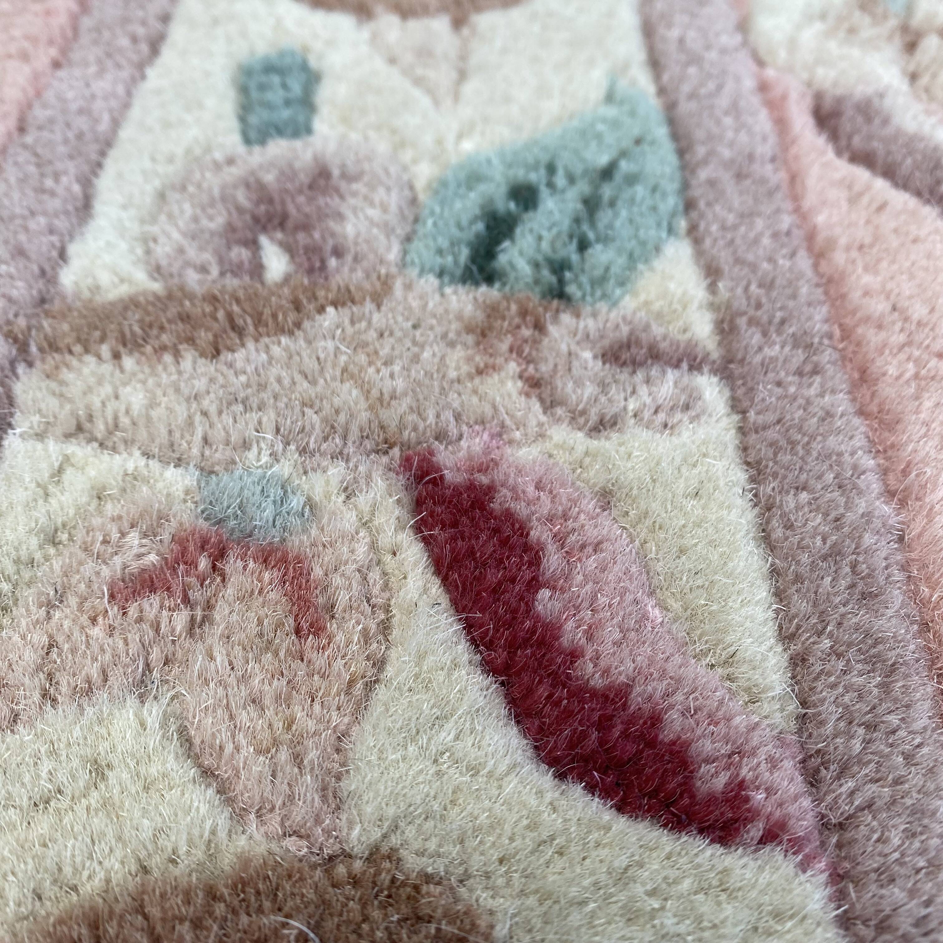 Vintage Chinese wool rug 60X92