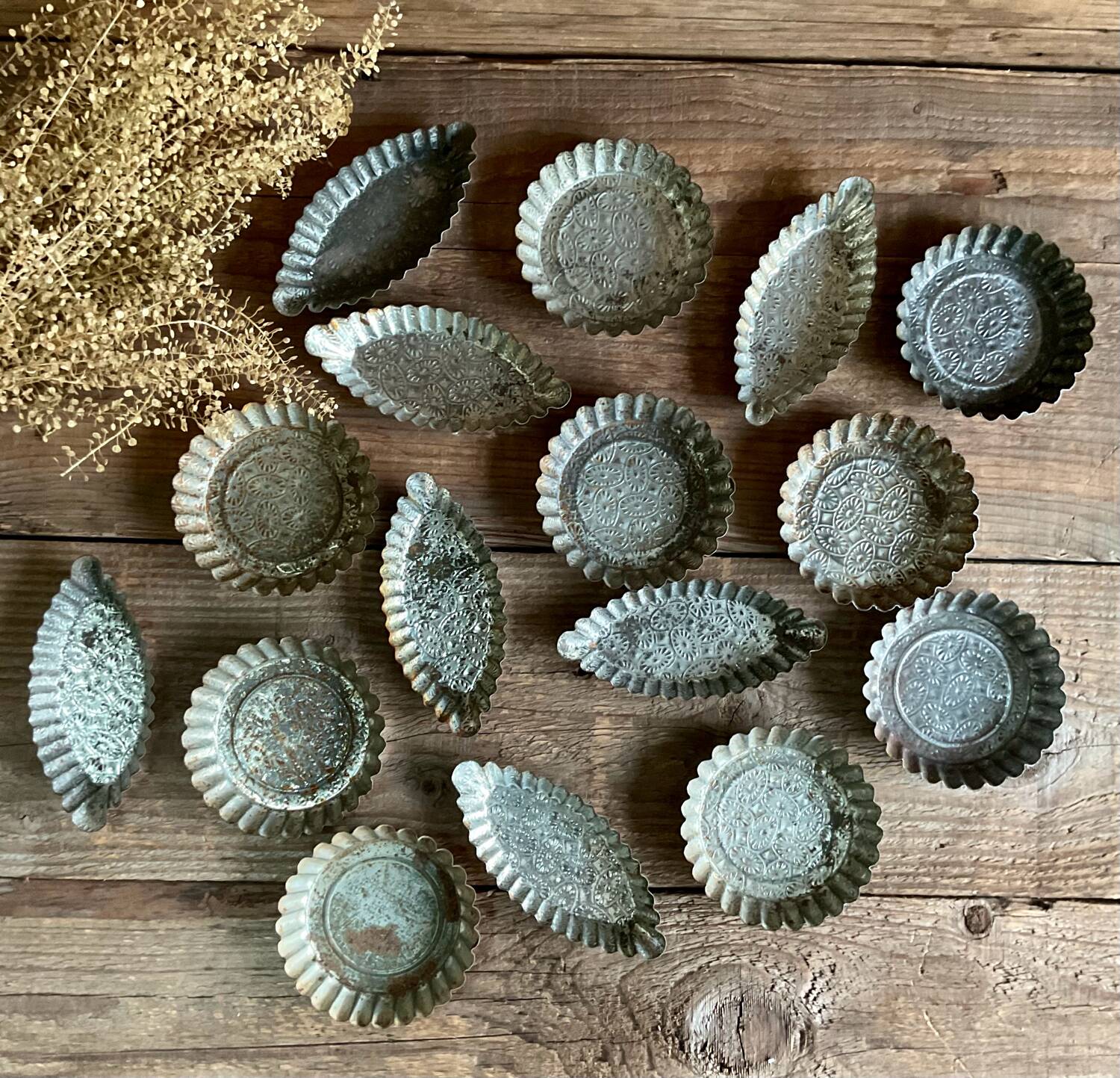 Cake molds, vintage tartlets