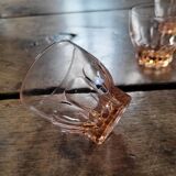Lot de 10 verres saumon facettés — années 50–60
Lot de 10 verres saumo