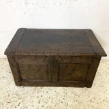 Coffre en chêne massif, XVIIIème siècle