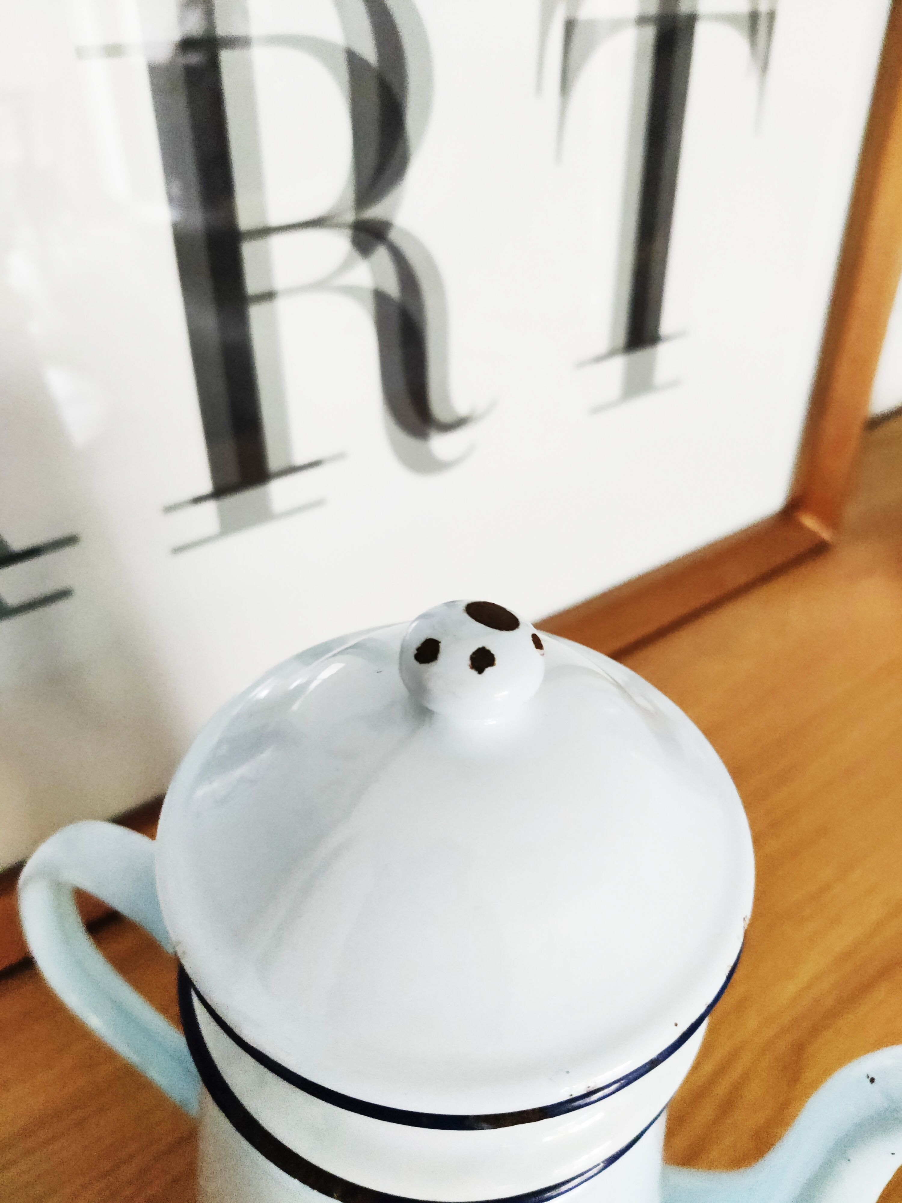 Coffee pot