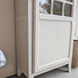 Vitrine parisienne une porte