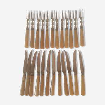 dessert cutlery