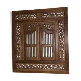 Ethnic mirror