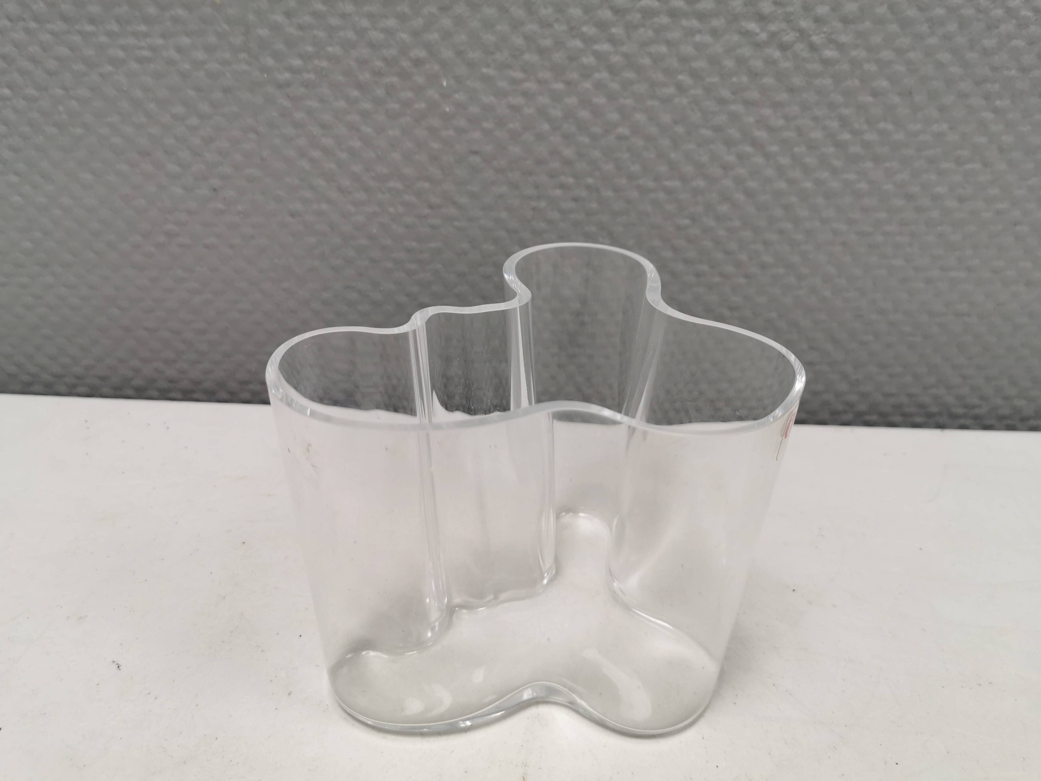 Beautiful Iittala vase designed by Aalto in 1936 Finland