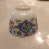 Polychrome cup