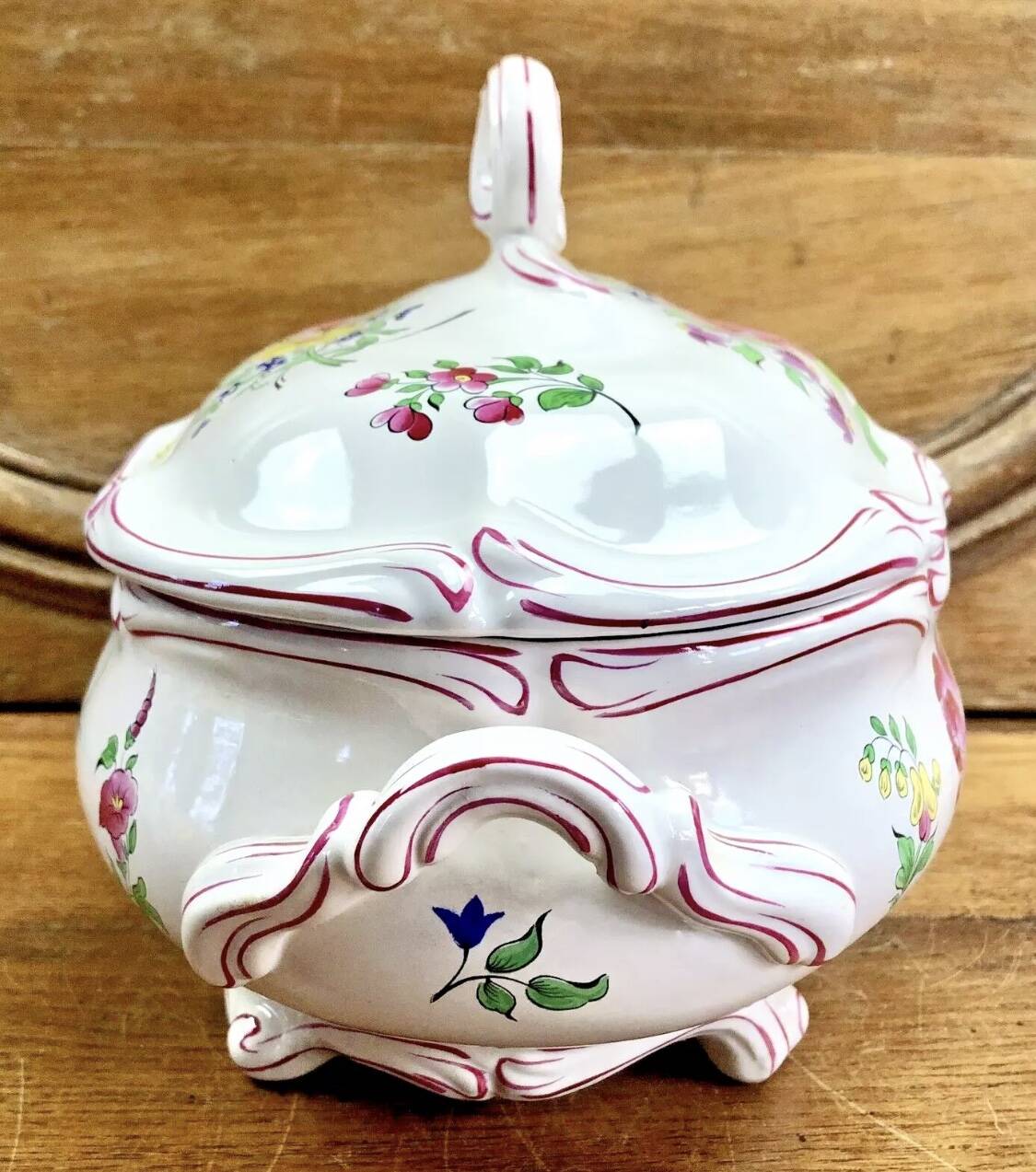 Luneville vegetable soup tureen, street lamp model