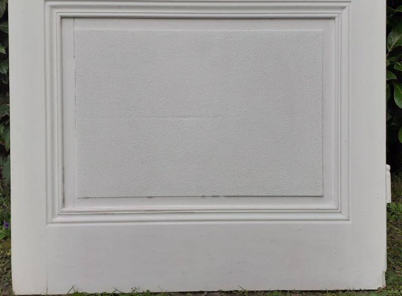 Communication door h221.5xl90cm old paneled, molded, interior