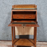 Louis XVI era sweet banknote with removable mahogany upper part circa 1780