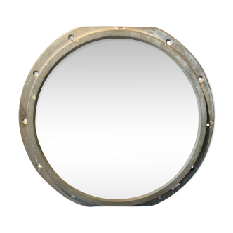 Bronze sea window