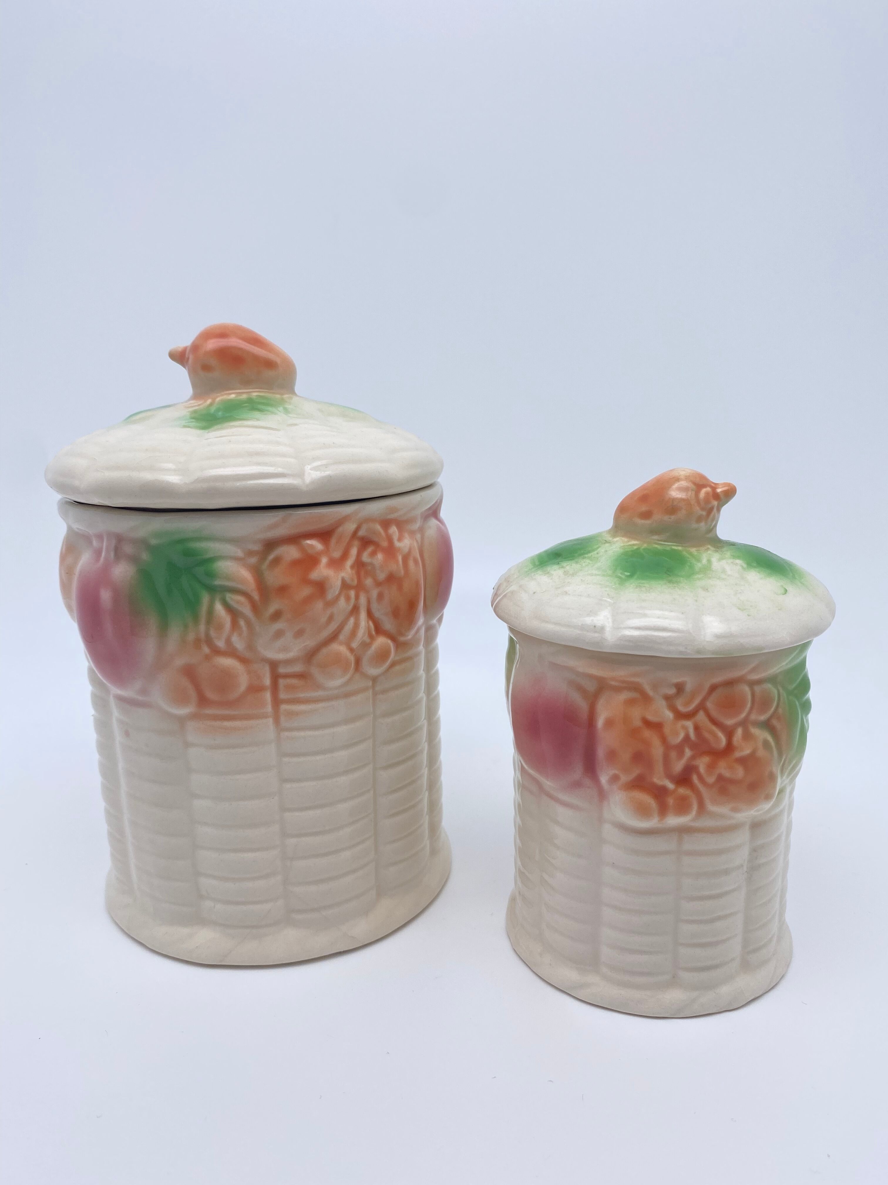 Duo of pots in barbotine