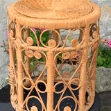 Side table in wicker rattan