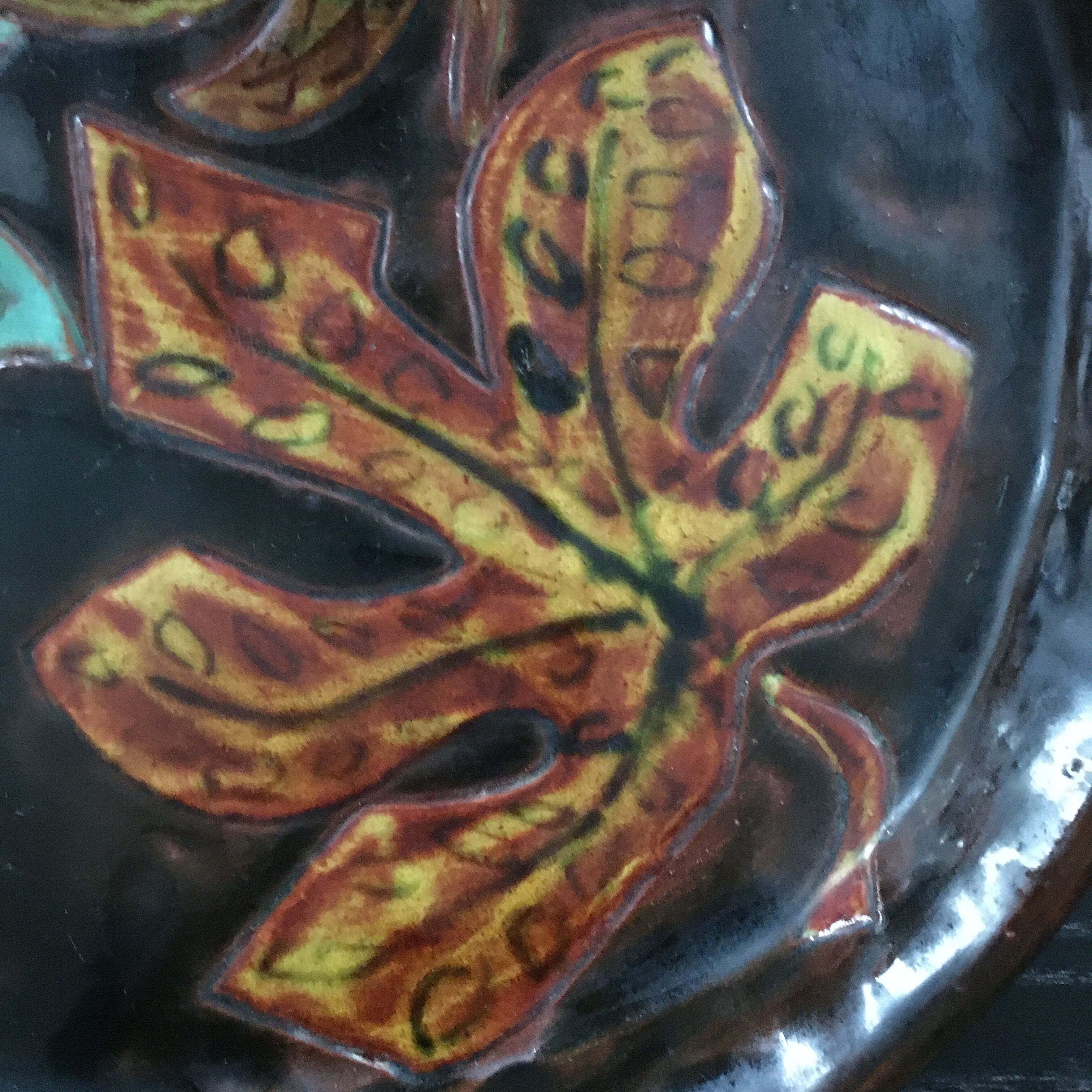 3-leaf plate signed GR