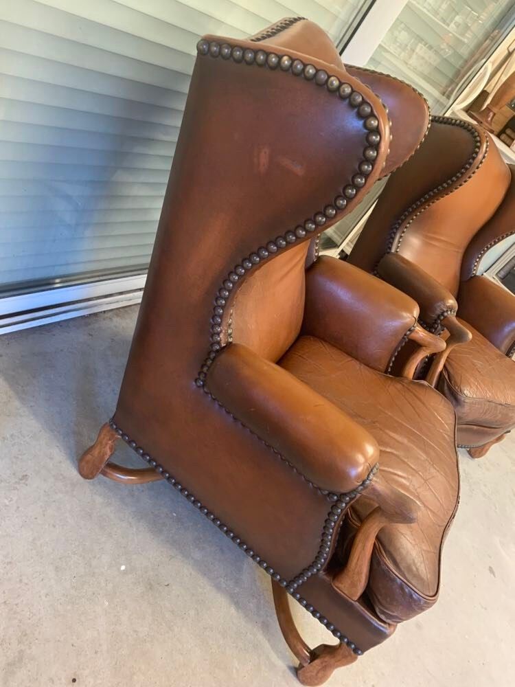 Paire de fauteuils à oreilles Jean Prévost