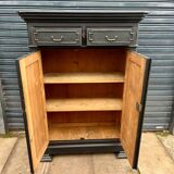 Three-quarter furniture