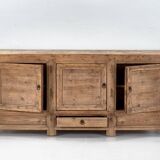 Ancien buffet en bois de pin à trois portes (vers 1920)