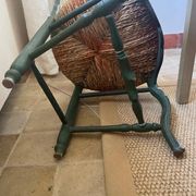 Provençal straw chair from the 18th century.