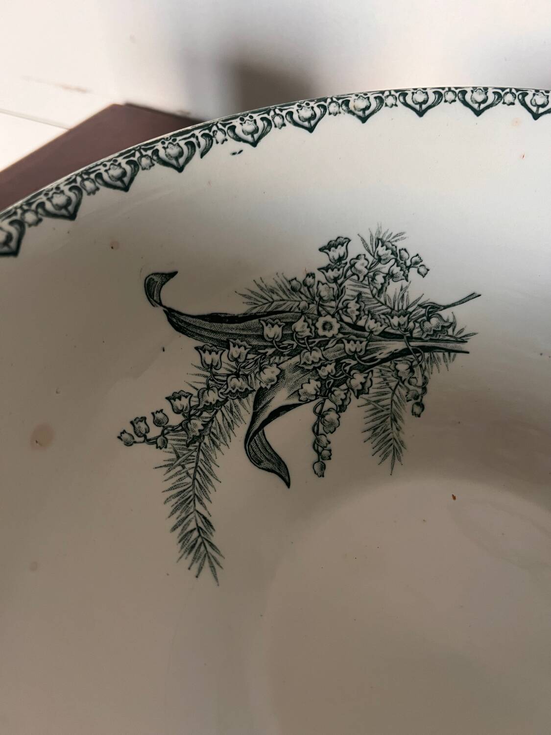 Ste Amand large iron earth salad bowl
