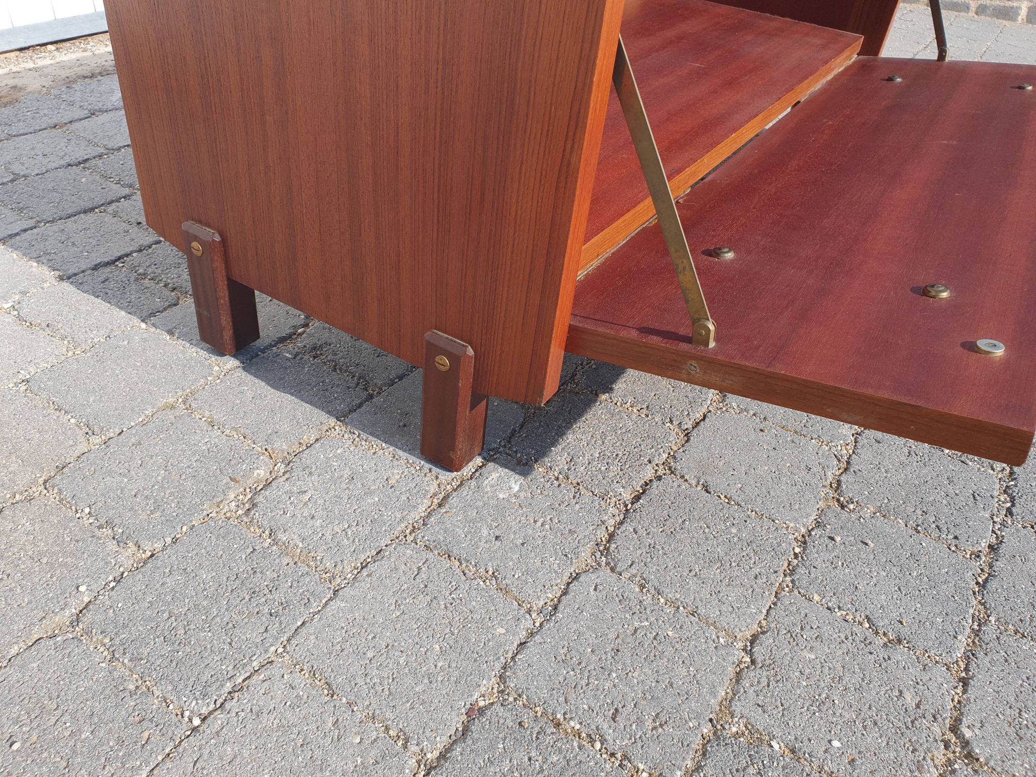 Vintage buffet