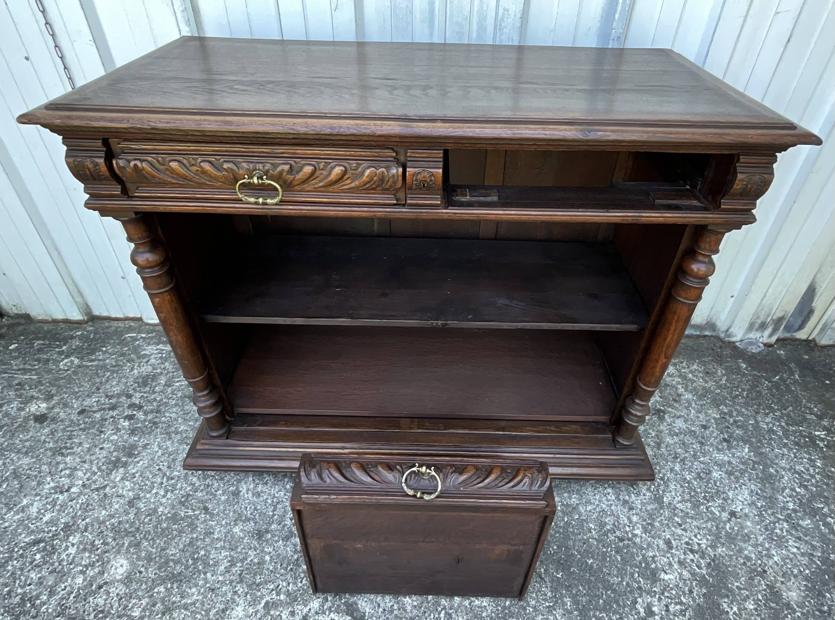 Solid Oak Storage Unit – Country Style, Late 19th Century