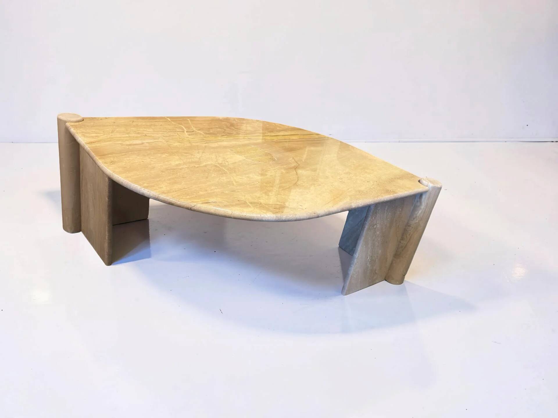 Vintage Italian coffee table in travertine.