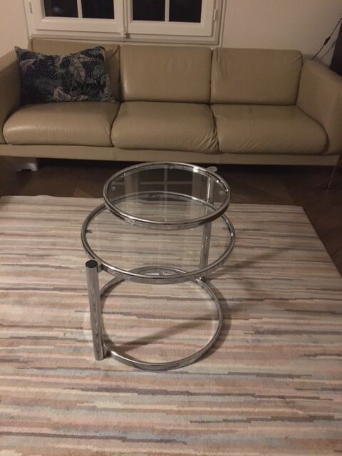 Round coffee table in glass and chrome 2 removable trays
