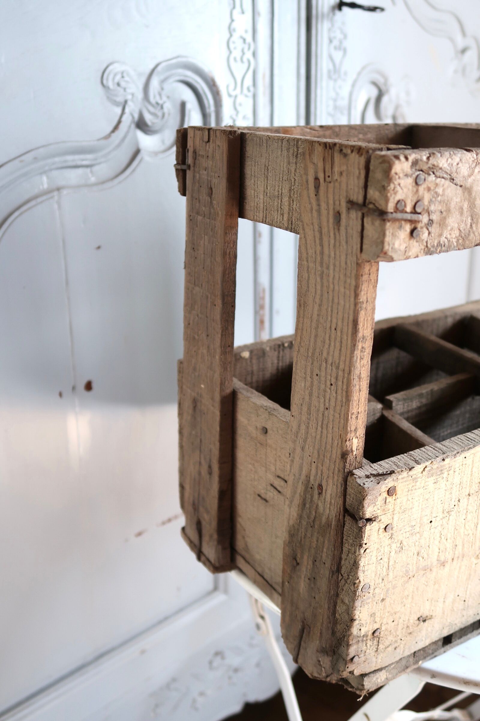 Wooden bottle locker box