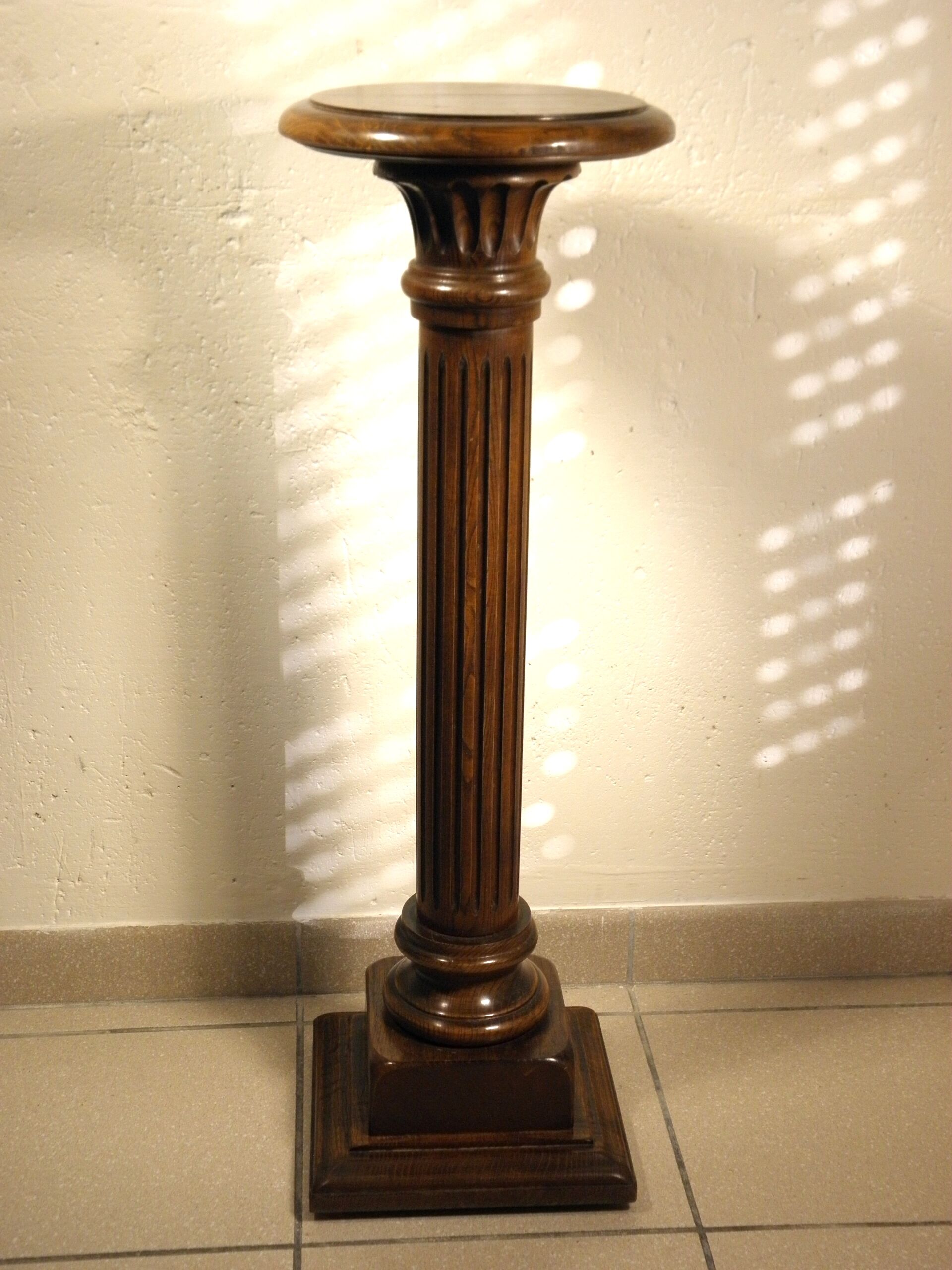 Fifth wheel wooden column 86 cm