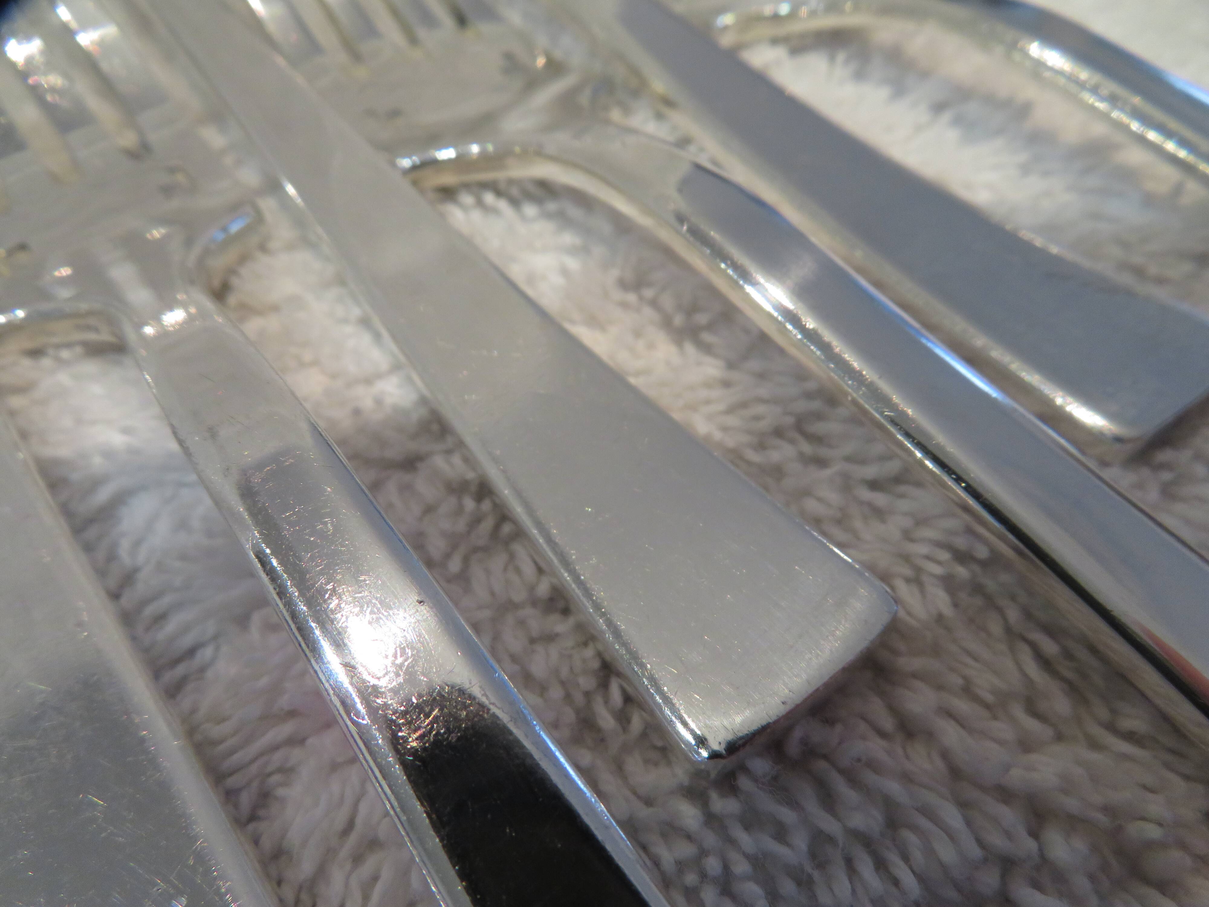 12 Christofle Concorde silver plated dessert forks, 17cm