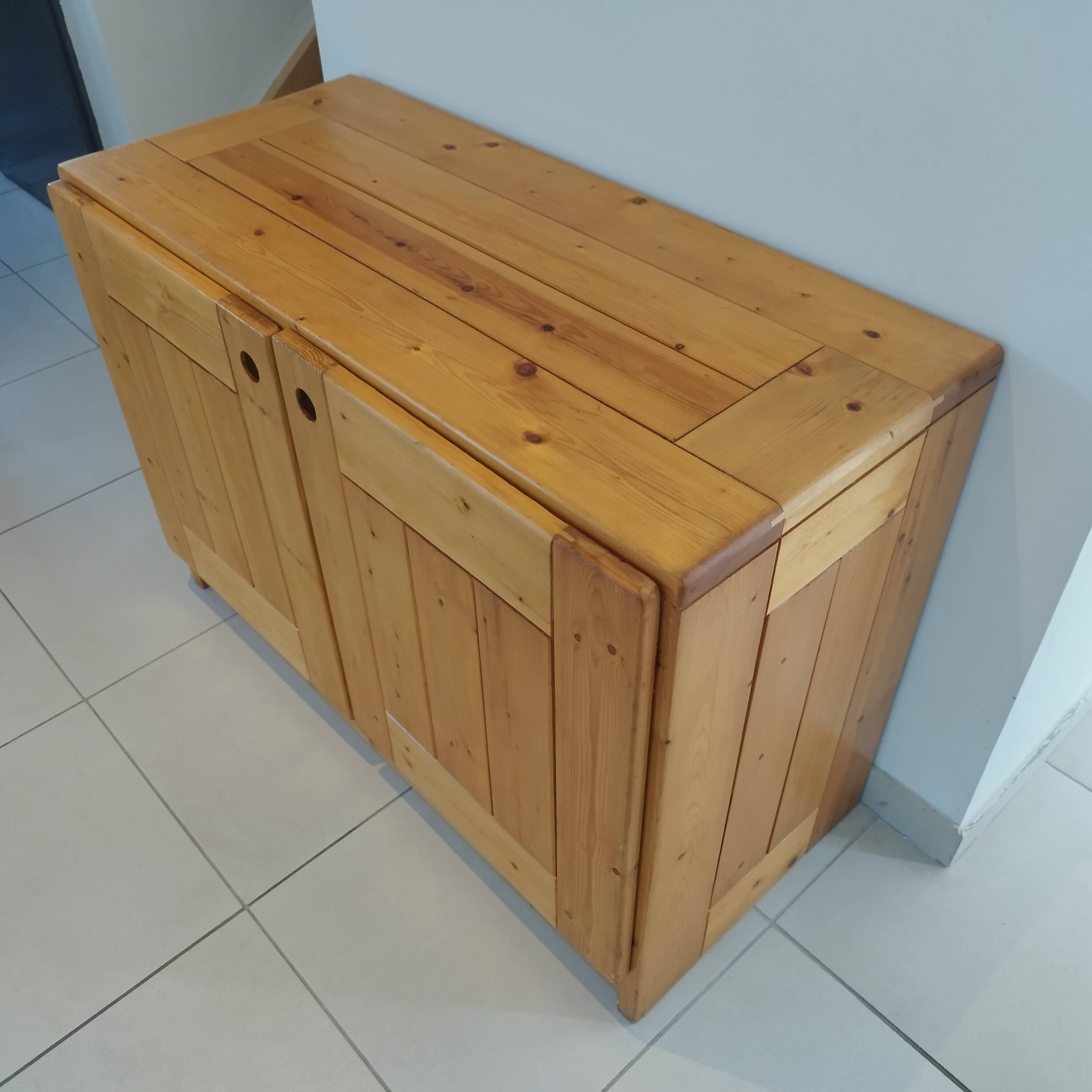 Buffet 2 portes Charlotte Perriand