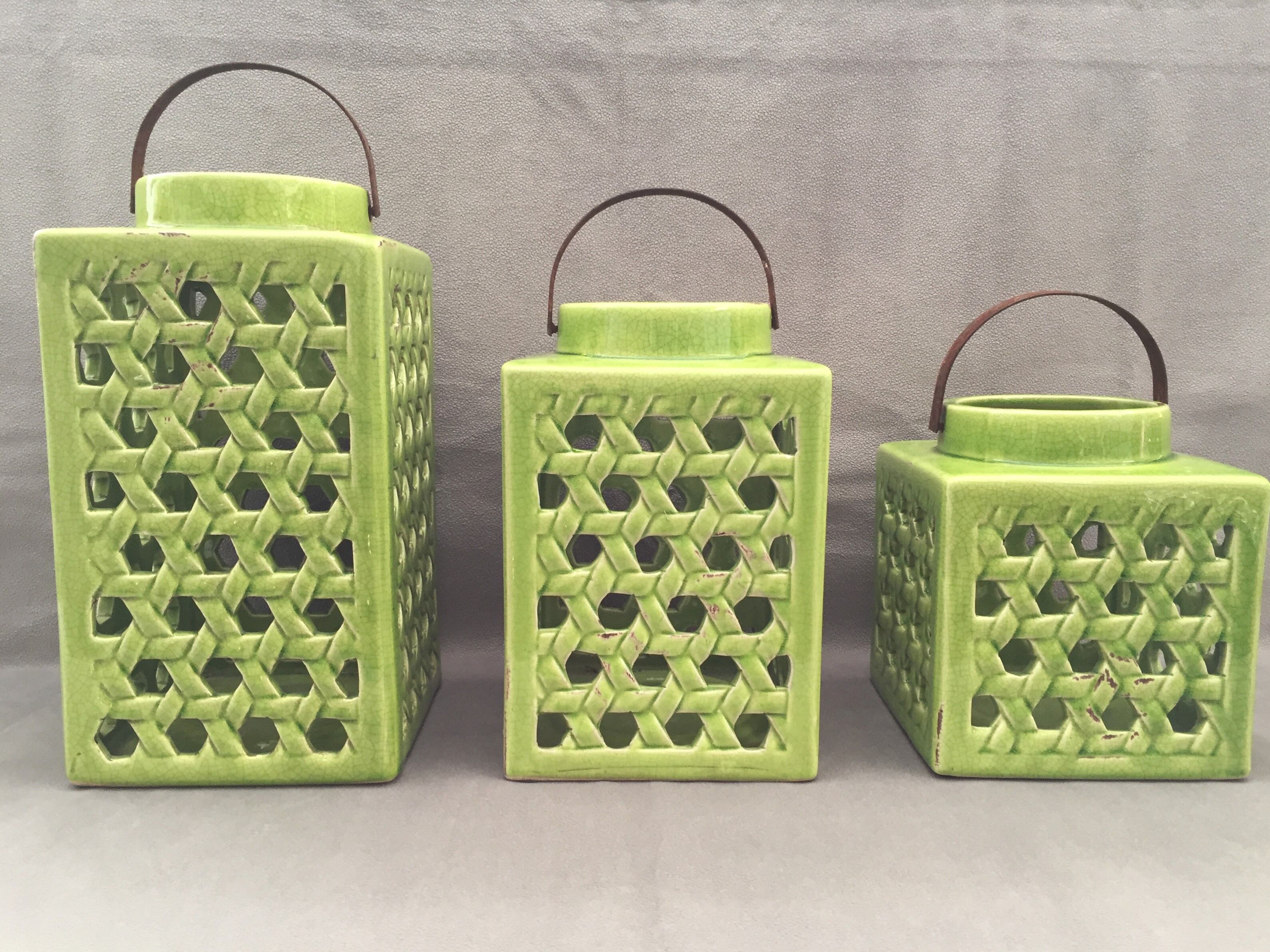 Set trio decorative lanterns design ceramic enamelled cracked glaze
