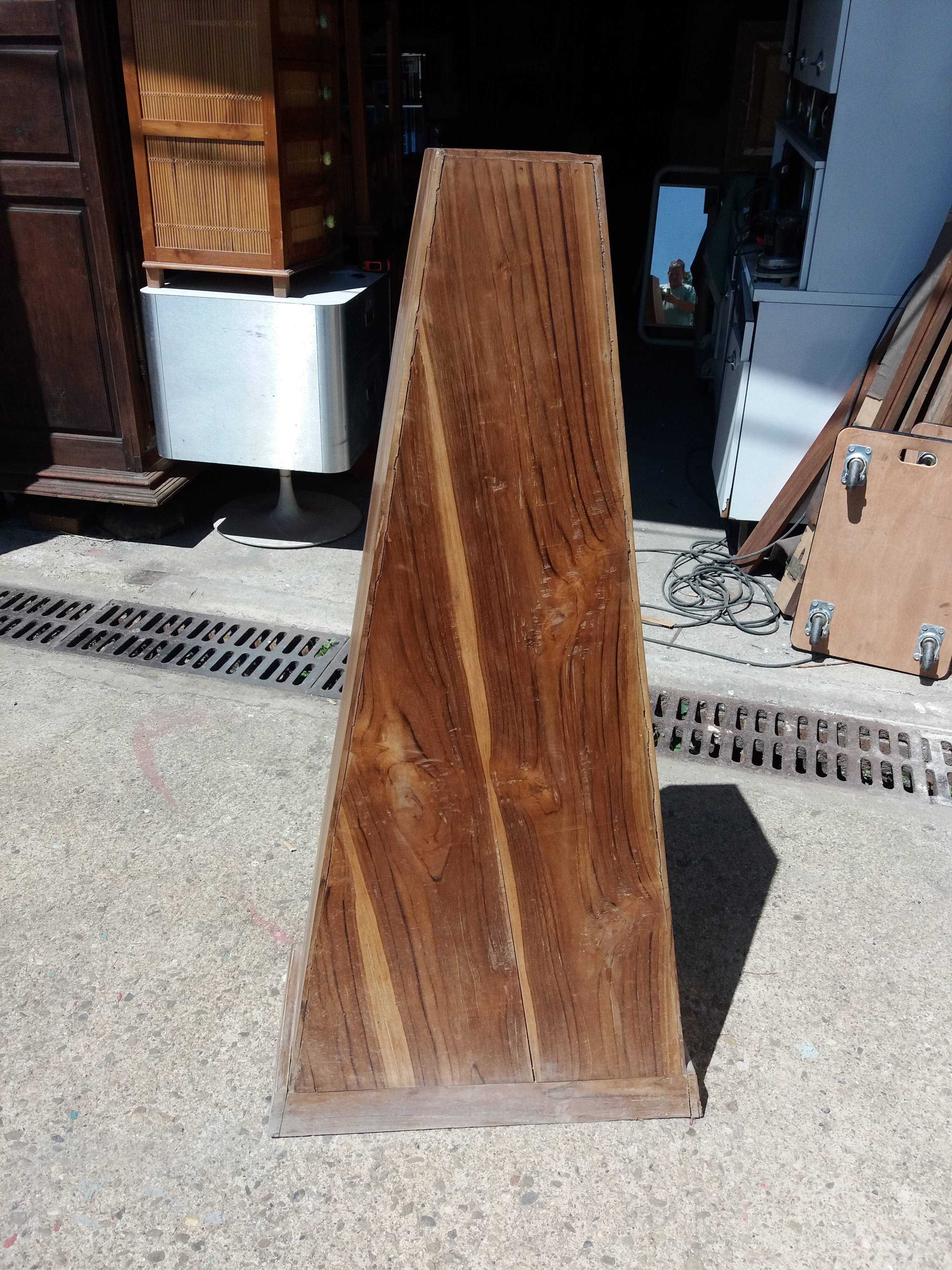 Column 9 drawers pyramid shape solid teak