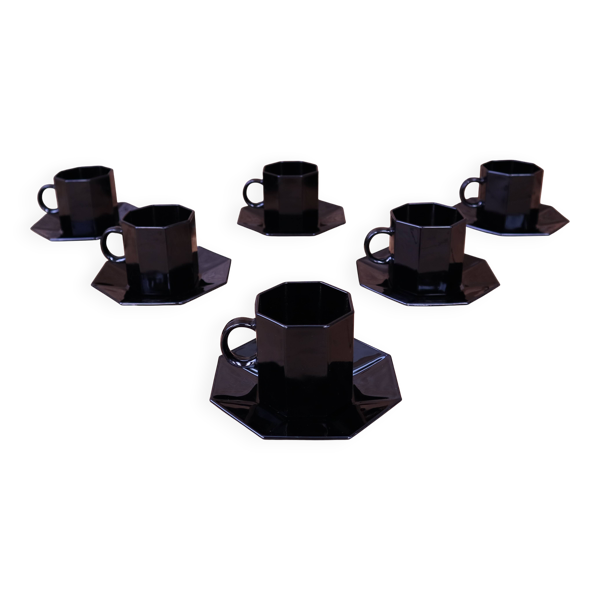6 moyennes tasses à café et sous tasses noir Arcoroc modèle Octime