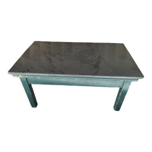 Table basse rectangulaire en bois