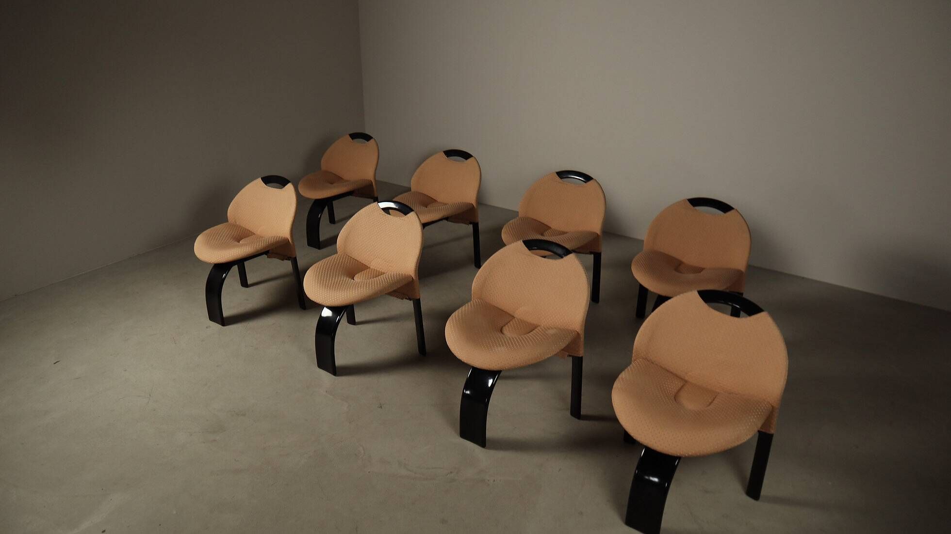 Set of eight ‘Sail’ dining chairs by Giovanni Offredi for Saporiti Italia, 1973