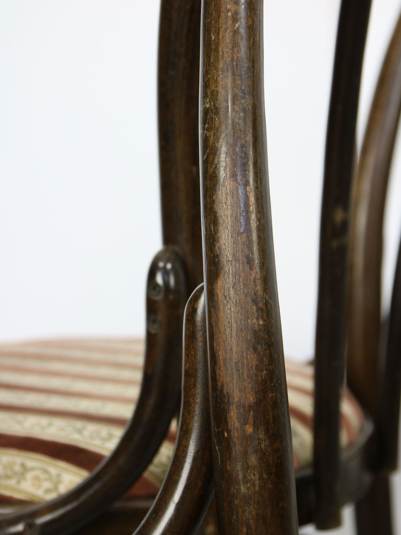 Bentwood 18 dining chairs, set of 2