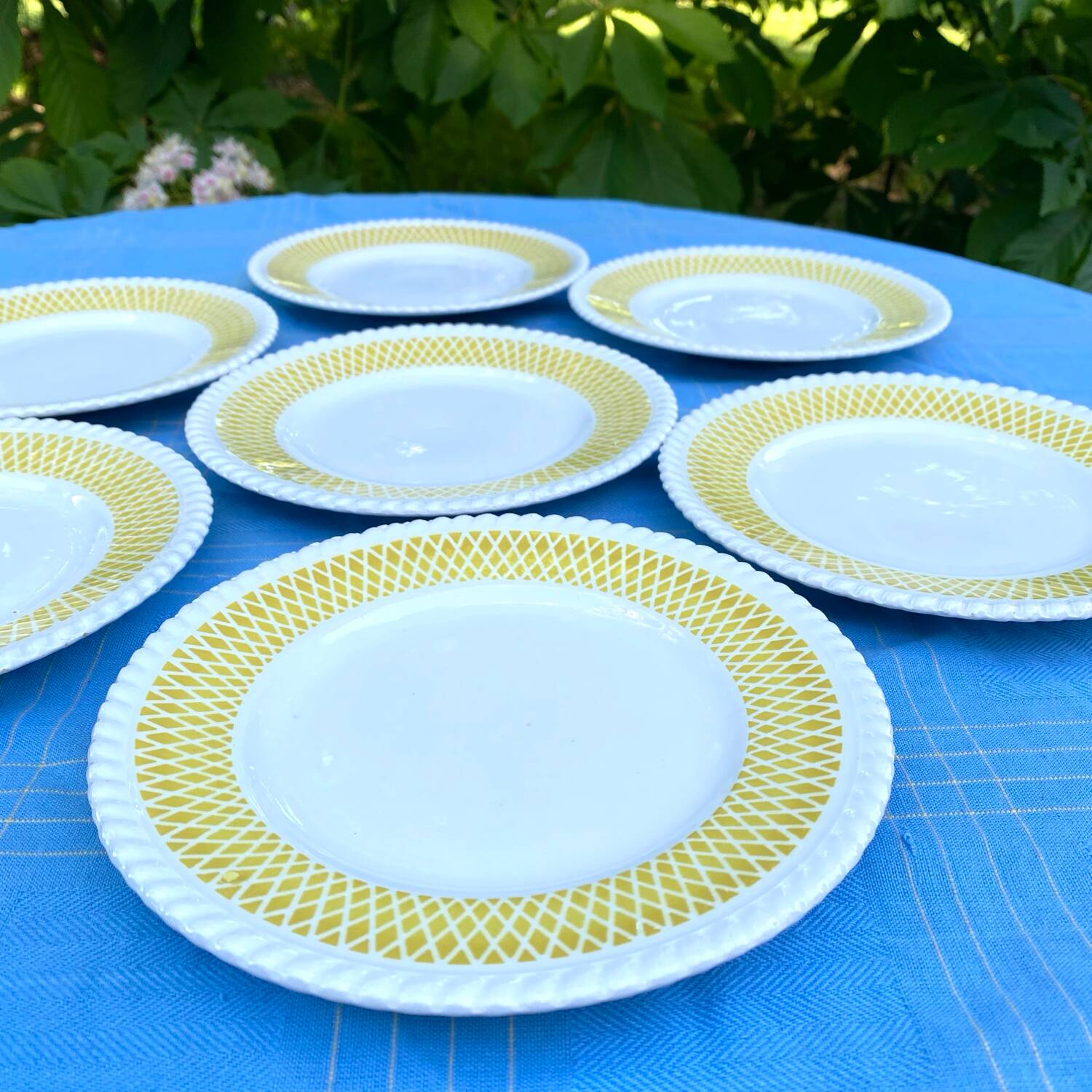 Assiettes à dessert, années 50-60