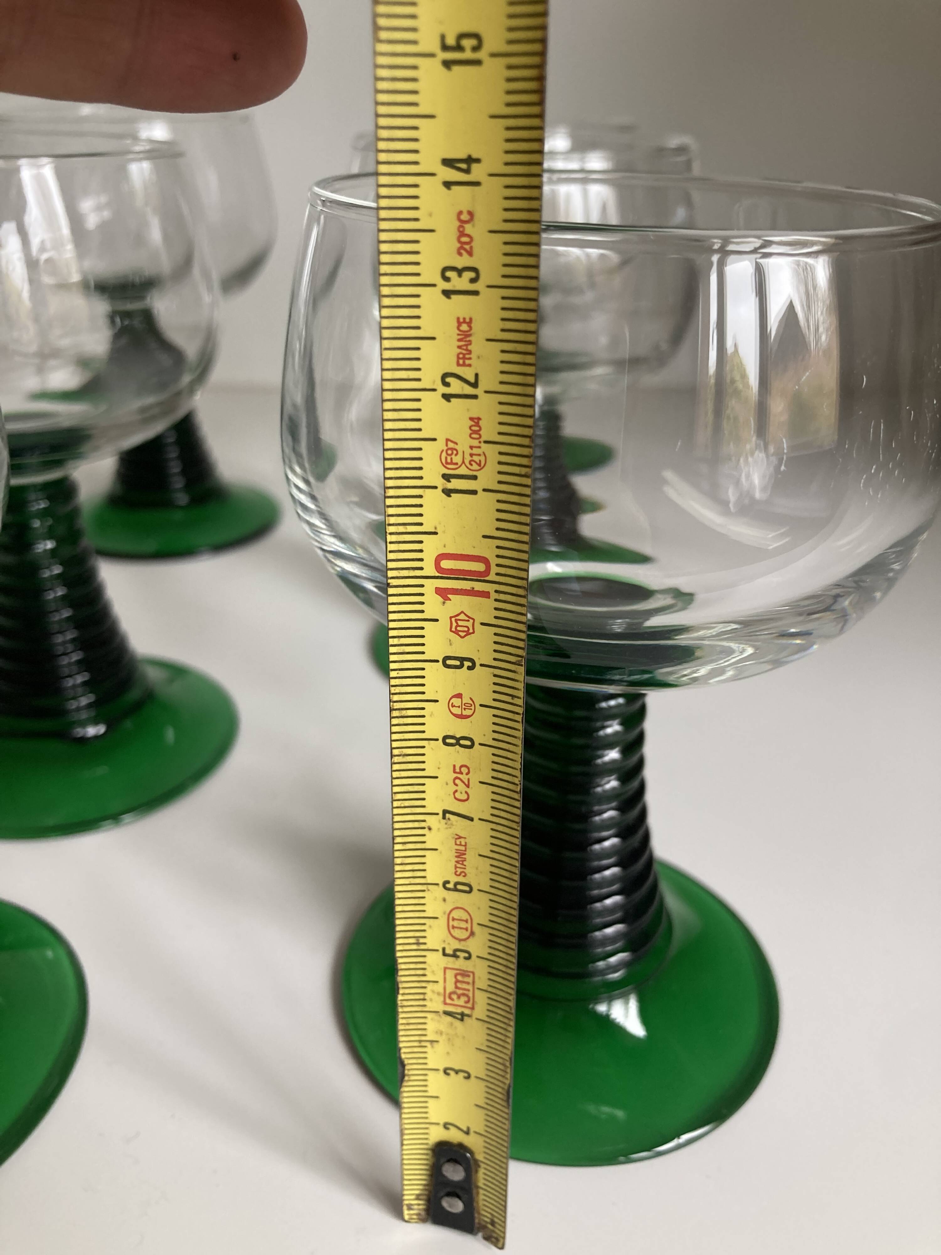 6 Vintage Green Wavy Stemmed Glasses