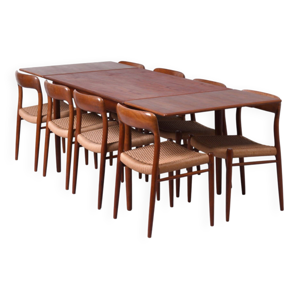 Ensemble de salle à manger extensible en teck danois avec 8 chaises Møller Modèle 75, années 1960.