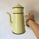 Cafetière en tôle émaillée