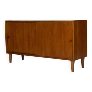 Large teak sideboard from the 1960s.