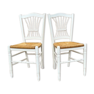 Paire de chaises paillées blanches vintage