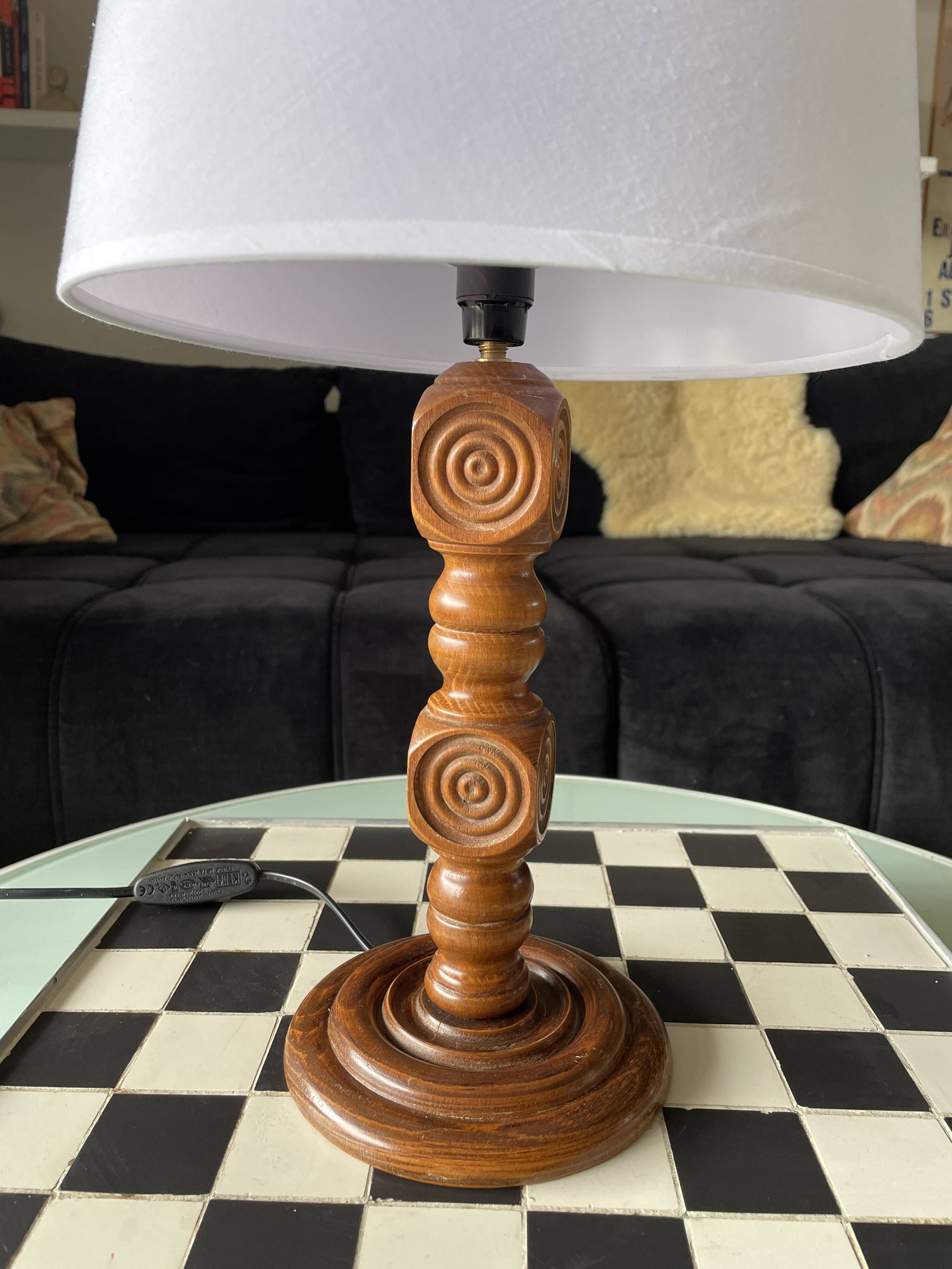 Lampe française en bois tournée moderniste