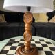 Lampe française en bois tournée moderniste