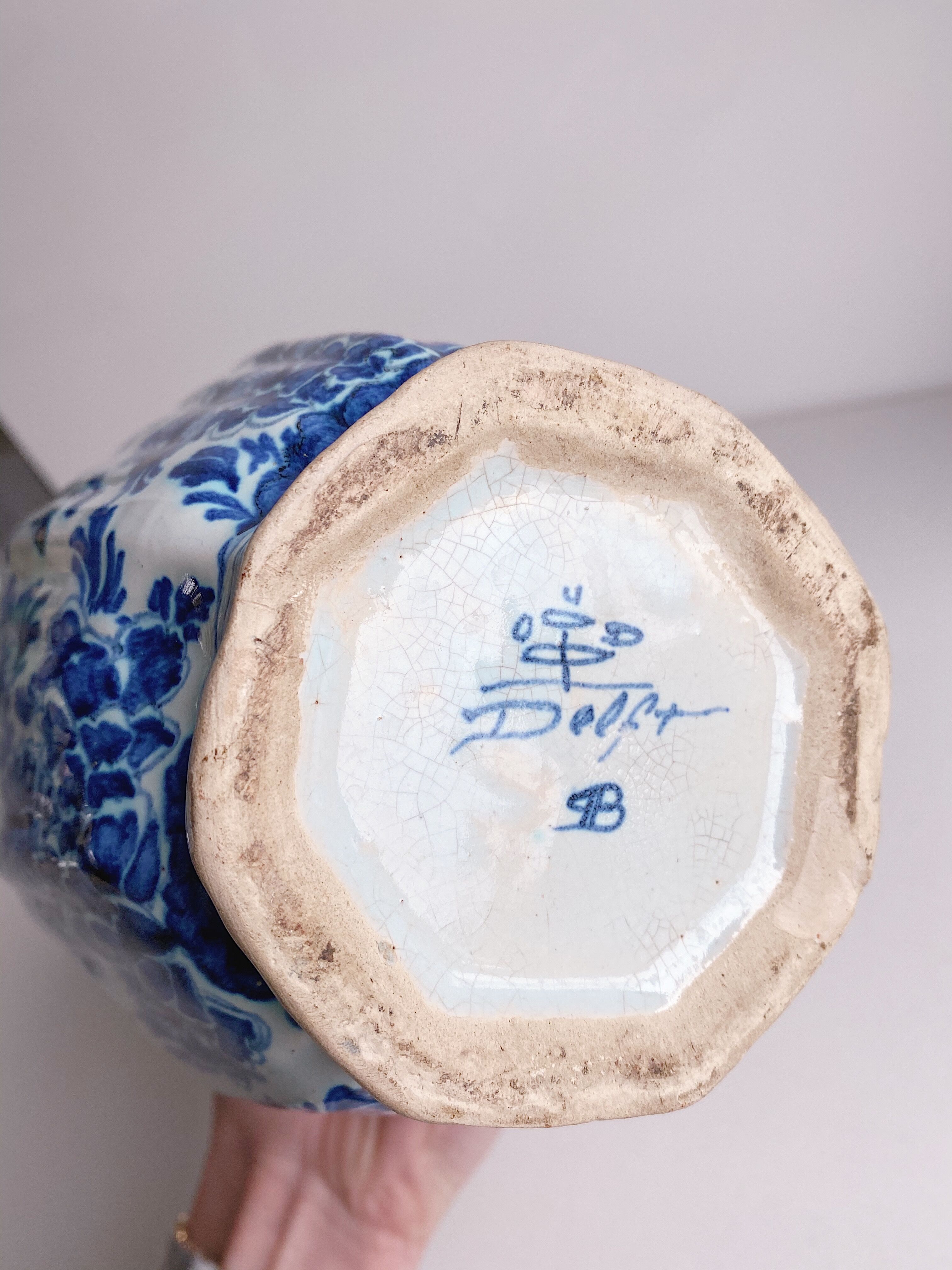 Vase Delft blue white décor