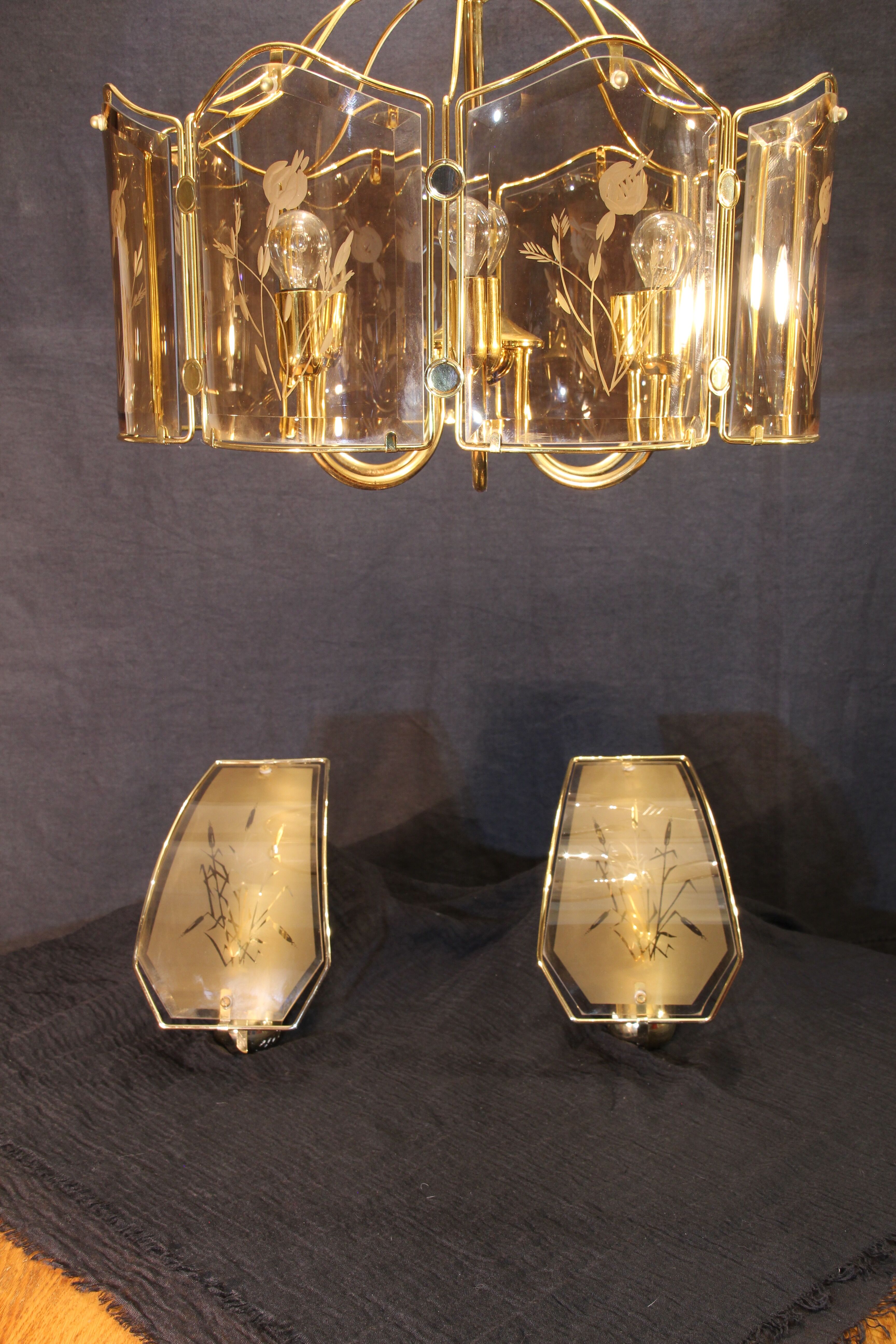 Lustre with brass sconces pair, Mid-Century Italy