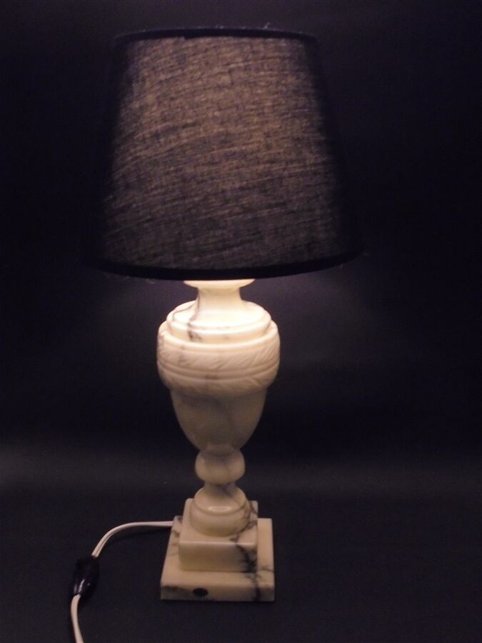 Alabaster lamp