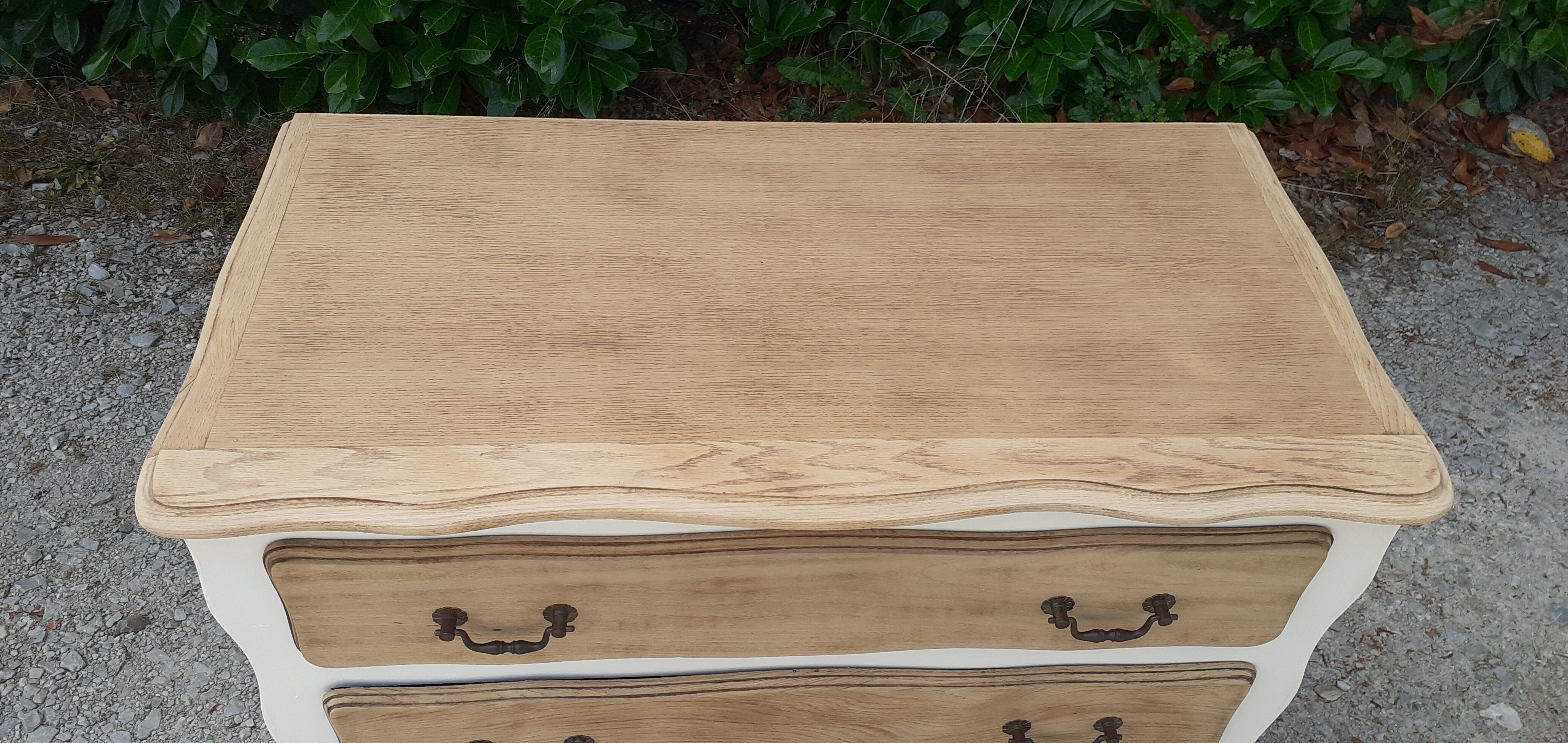 Chest of drawers 3 drawers louis XV style white and raw wood