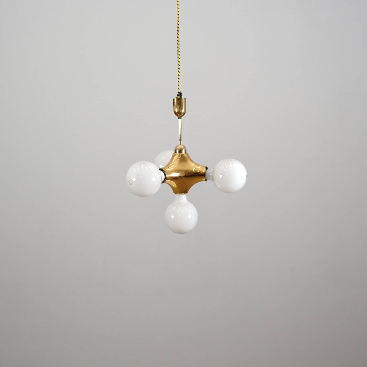 „Atomic“ ceiling lamps from Cosack Leuchten, Germany